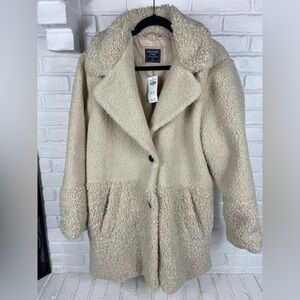 CREAM SHERPA TEDDY COAT ABERCROMBIE & FITCH X-LARGE WOMEN — COZY WINTER LAYER
